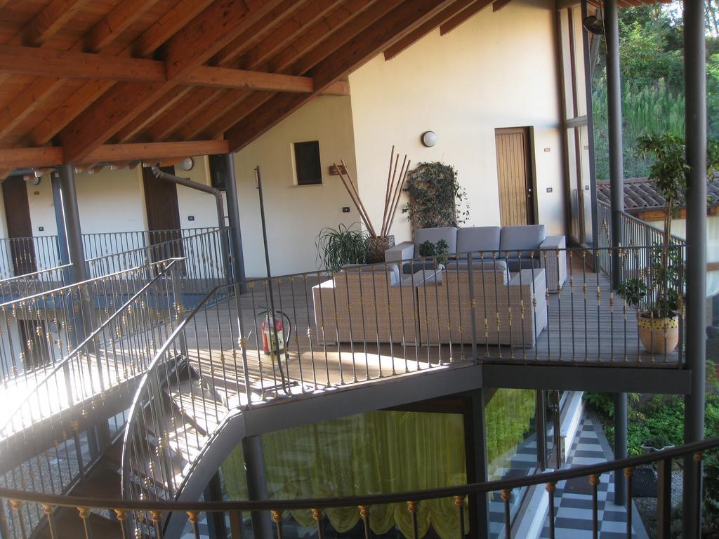 Albergo Giardino Sannazzaro de' Burgondi Exteriér fotografie