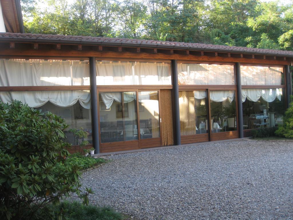 Albergo Giardino Sannazzaro de' Burgondi Exteriér fotografie