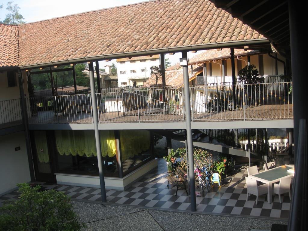 Albergo Giardino Sannazzaro de' Burgondi Exteriér fotografie